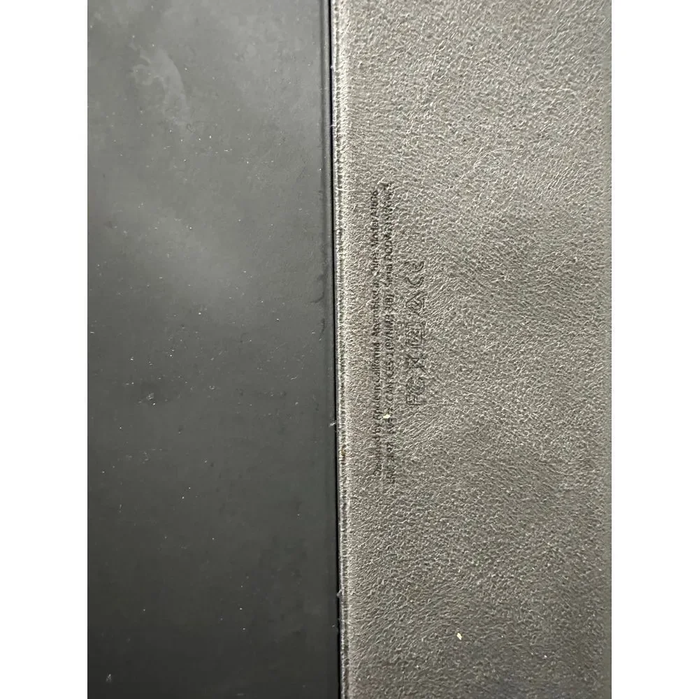iPad Pro‎ keyboard case gray
